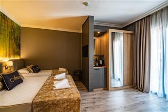 Side Amour Hotel