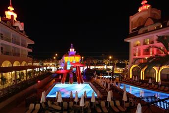 Side Crown Palace 5*