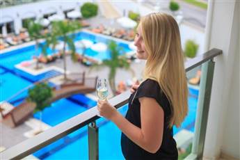 Side Crown Serenity Hotel 5*