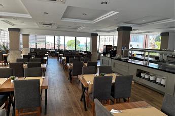 Side Golden Rock Hotel (+16 Adult)