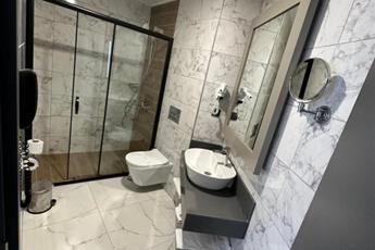 Side Golden Rock Hotel (+16 Adult)