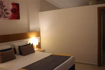 Side Legend Hotel 3*