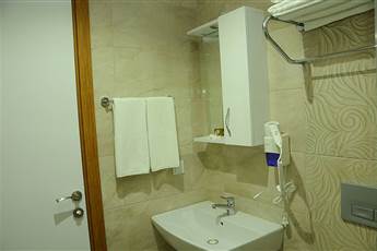 Side Legend Hotel 3*