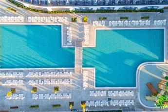 Side Moon Palace Hotel