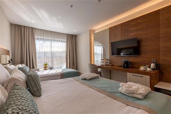 Side Moon Palace Hotel