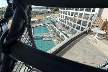 Side Moon Palace Hotel