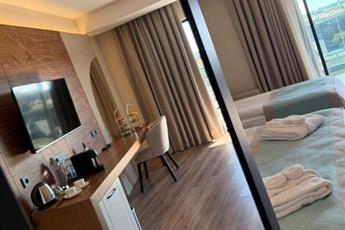 Side Moon Palace Hotel