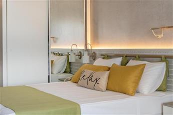 Side Square Hotel 4*