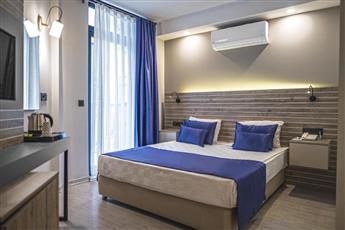 Side Square Hotel 4*