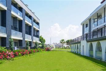 Side Square Hotel - Adults Only 16+