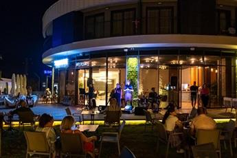 Side Square Hotel - Adults Only 16+
