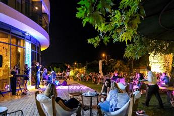 Side Square Hotel - Adults Only 16+