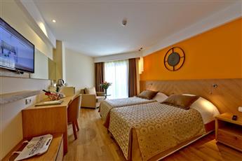 Side Star Beach Hotel