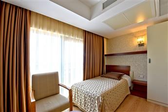 Side Star Beach Hotel