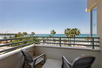 Side Star Beach Hotel