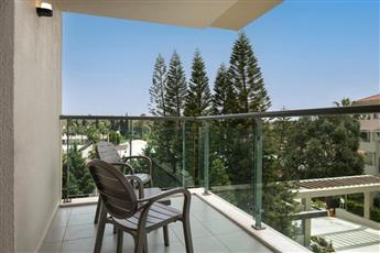 Side Star Beach Hotel