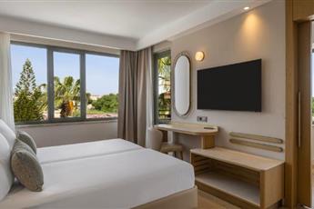 Side Star Beach Hotel