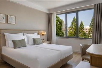 Side Star Beach Hotel