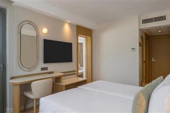 Side Star Beach Hotel