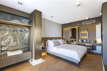 Side Star Elegance 5*