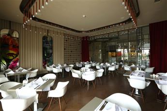 Side Star Elegance 5*