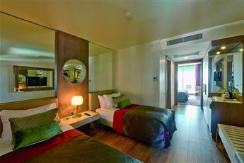 Side Star Elegance 5*