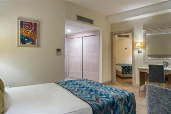 Side Star Park Hotel