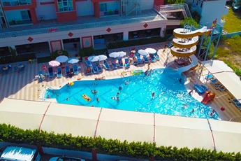 Side West Park Hotel 4*