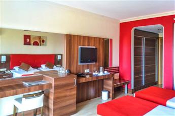 Sidekum Hotel