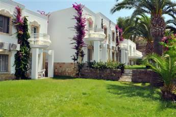 Siesta Beach Apartment 3*