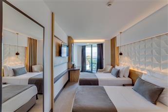 Signature Blue Resort 5*