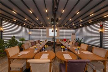 Skalion Hotel & Spa 4*