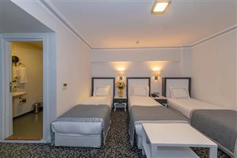 Skalion Hotel & Spa 4*