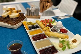 Sky Luxe Hotel Konyaaltı 4*