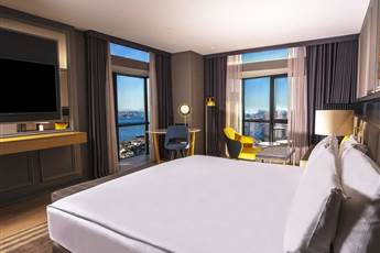 Sofitel Istanbul Taksim 5*