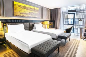 Sofitel Istanbul Taksim 5*