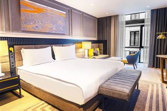 Sofitel Istanbul Taksim 5*