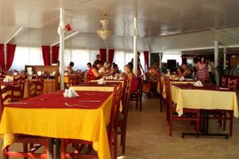 Solis Beach Hotel 3*