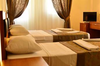 Solis Beach Hotel 3*