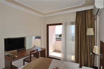 Soz Hotel 4* Adults Only 13+