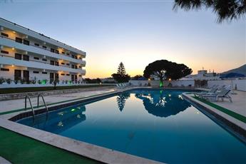 Soz Hotel - Adults Only 13+