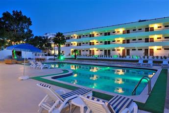Soz Hotel - Adults Only 13+
