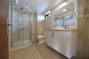 Soz Hotel - Adults Only 13+