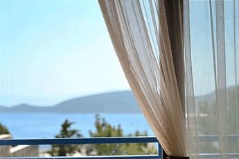 Soz Hotel - Adults Only 13+