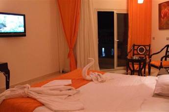 Sphinx Aqua Park Beach Resort 5*