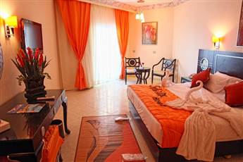 Sphinx Aqua Park Beach Resort 5*