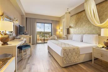 Spice Hotel & Spa