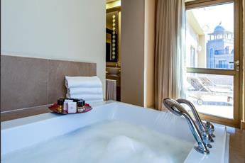 Spice Hotel & Spa