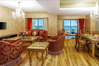 Spice Hotel & Spa