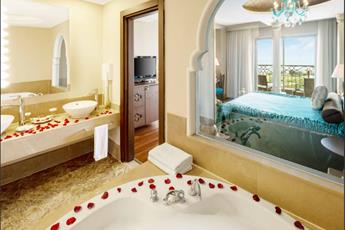 Spice Hotel & Spa